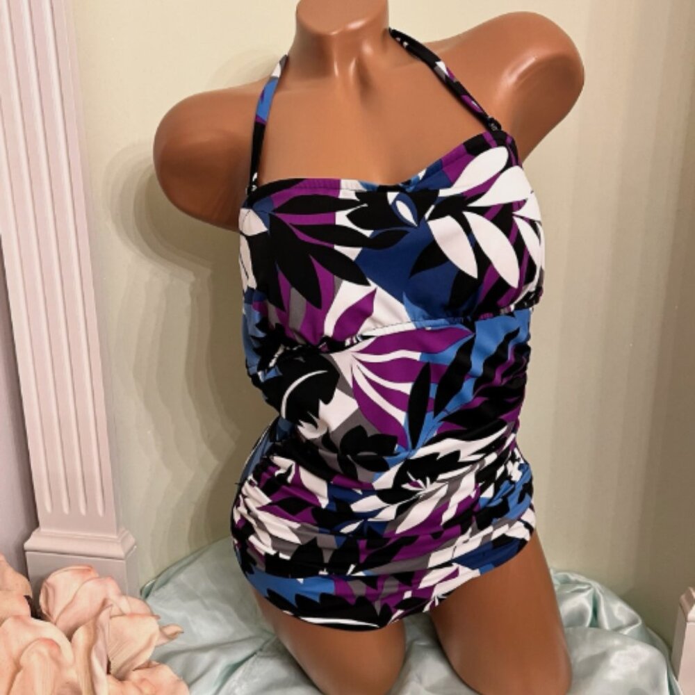 Upstream Swimsuit. Sz 10. Blue Purple White. Halter Straps. Nylon Spandex B9